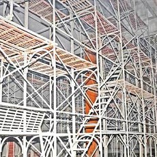 工學系統鷹架施工現場