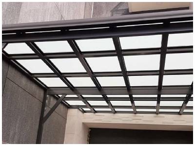 東哥工程施工的耐用型豐原雨遮